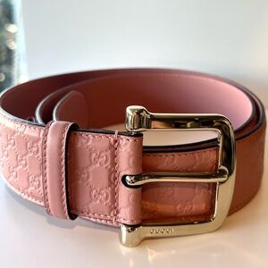 Gucci Pink Leather Belt with light Gold Buckle